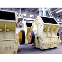 在砂石緊缺的非常時期，小型碎沙機發(fā)揮大作用