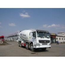 豪沃8*4型16方攪拌運(yùn)輸車