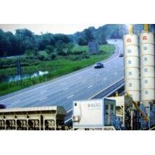 鐵力士牌WCB500型穩(wěn)定土拌合站，山東鴻達(dá)出品