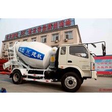 混凝土攪拌運(yùn)輸車4立方，液壓驅(qū)動、風(fēng)冷式散熱器